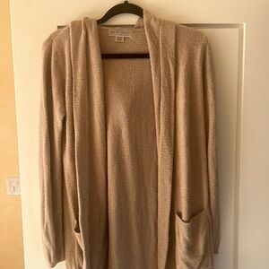 Barefoot dreams, soft sweater